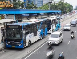 Rute Transjakarta 2F dan 8D Dimodifikasi, Ini Titik Pemberhentian Barunya