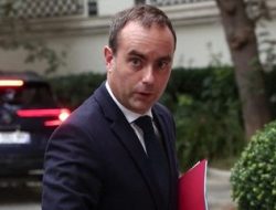 Macron Ultimatum PM Lecornu 2 Hari untuk Selamatkan Pemerintahan Perancis