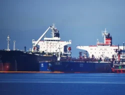 Iran Sita Kapal Tanker Minyak di Selat Hormuz, AS Kerahkan Drone