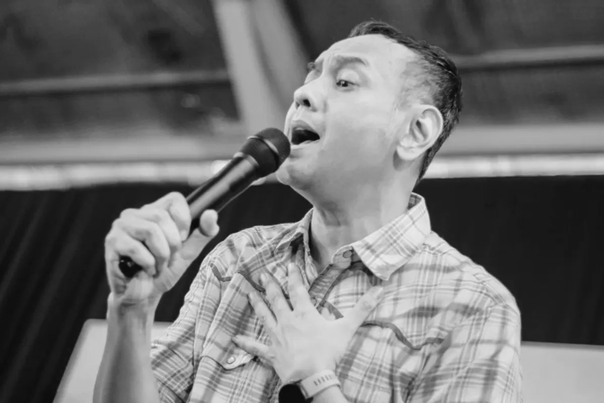 Vokalis Element Lucky Widja