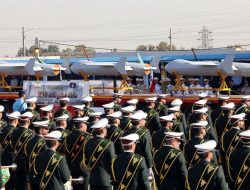 Rusia Turun Gunung Bantu Iran Balas Dendam ke AS Lewat Drone dan Satelit