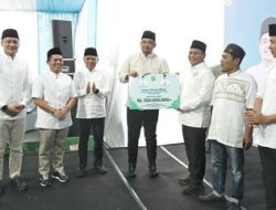 Bobby Nasution Masjid Full untuk Fisik Semua di Sebelahnya Warga Kena Pinjol