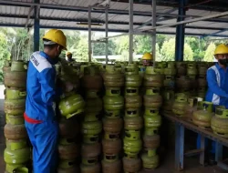 Kelangkaan Elpiji 3 Kg di Tuban Teratasi Pertamina Tambah Pasokan 12.000 Tabung